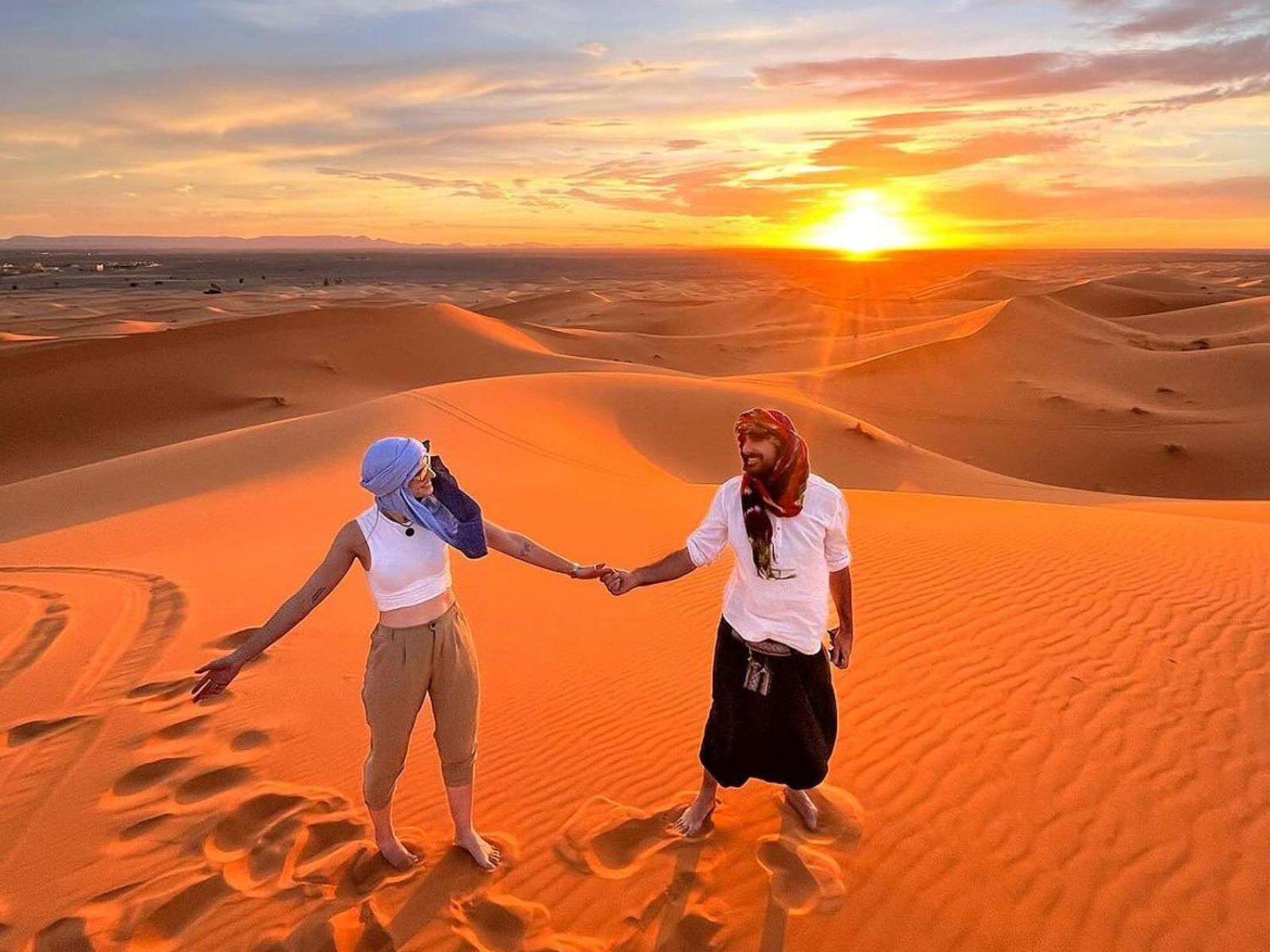 Merzouga Nomadic Luxury Camp Ngoại thất bức ảnh